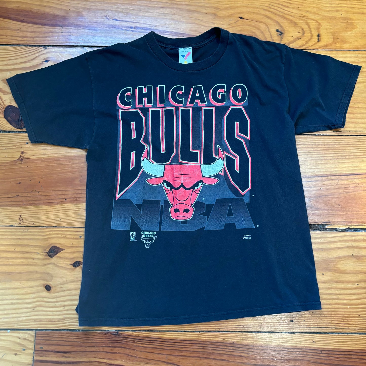 90’s Chicago Bulls Tee